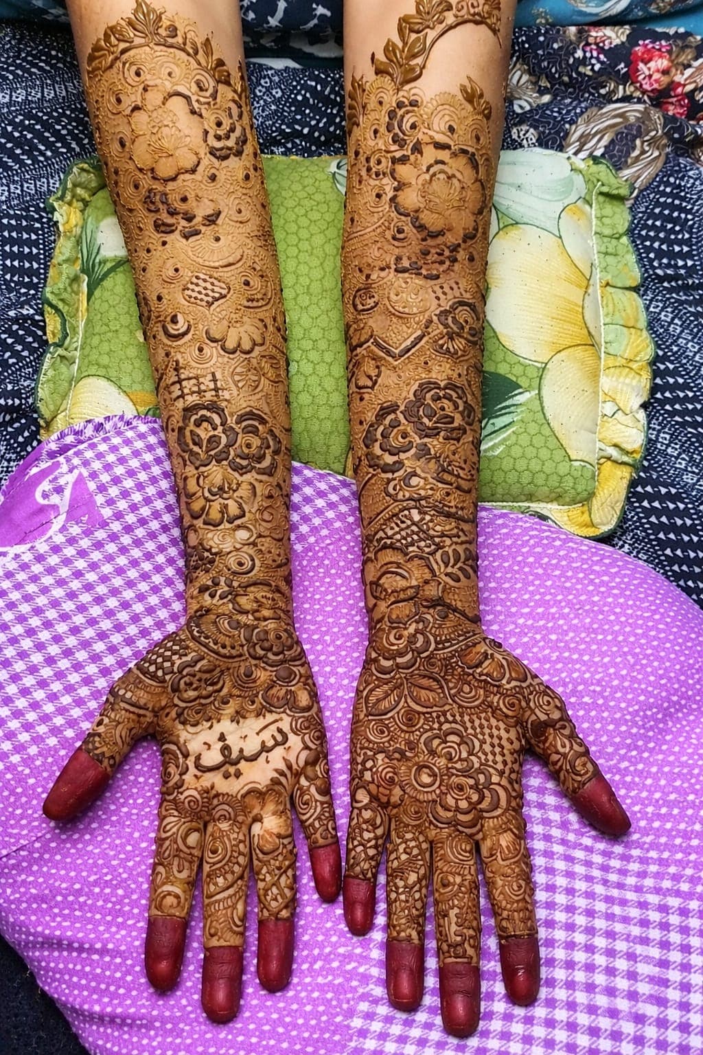Luxury Bridal Mehendi applied on a bride's hands