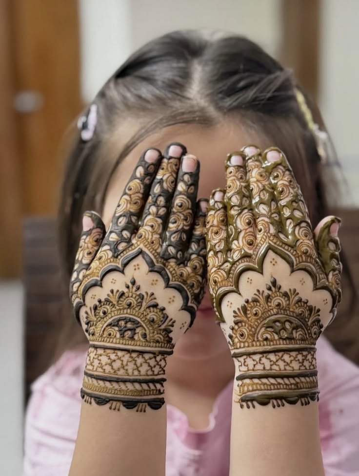 Premium Kids Mehendi